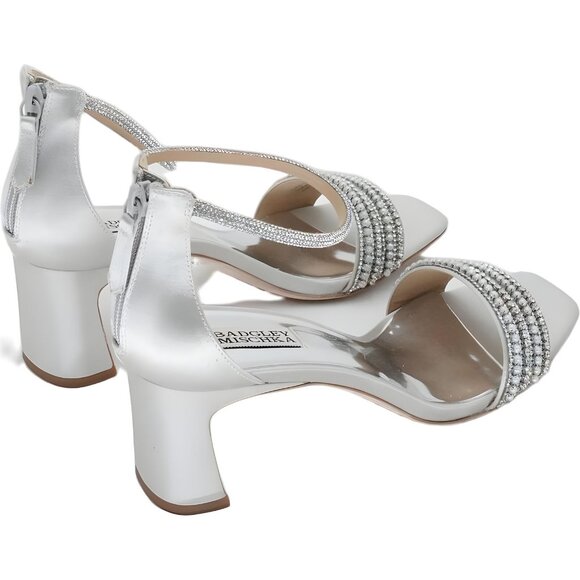 Badgley Mischka Kameryn Heeled Sandal, Morning Fog, Size 9, Missing Jewel - Picture 3 of 6